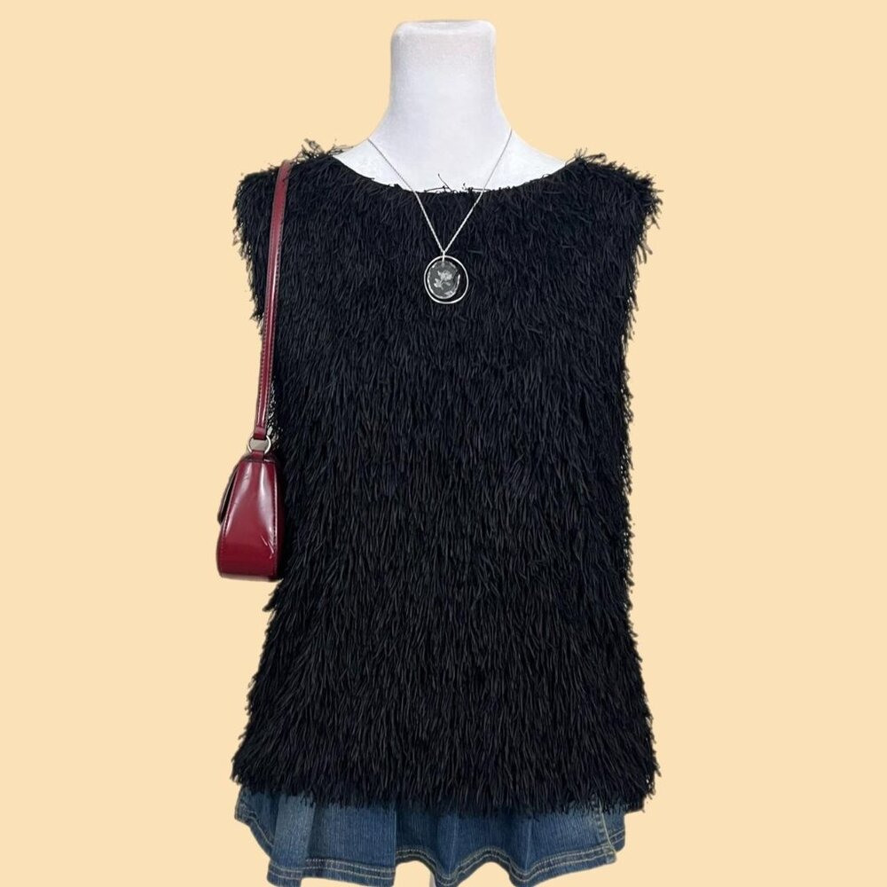 y2k black shaggy quickly goth grunge downtown it girl sleeveless top